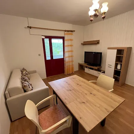 Apartment Krunic *