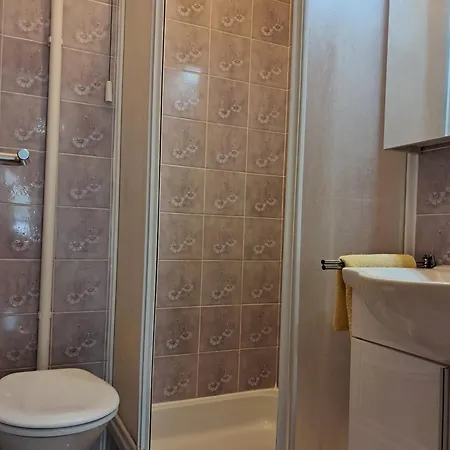 Krunic Apartment